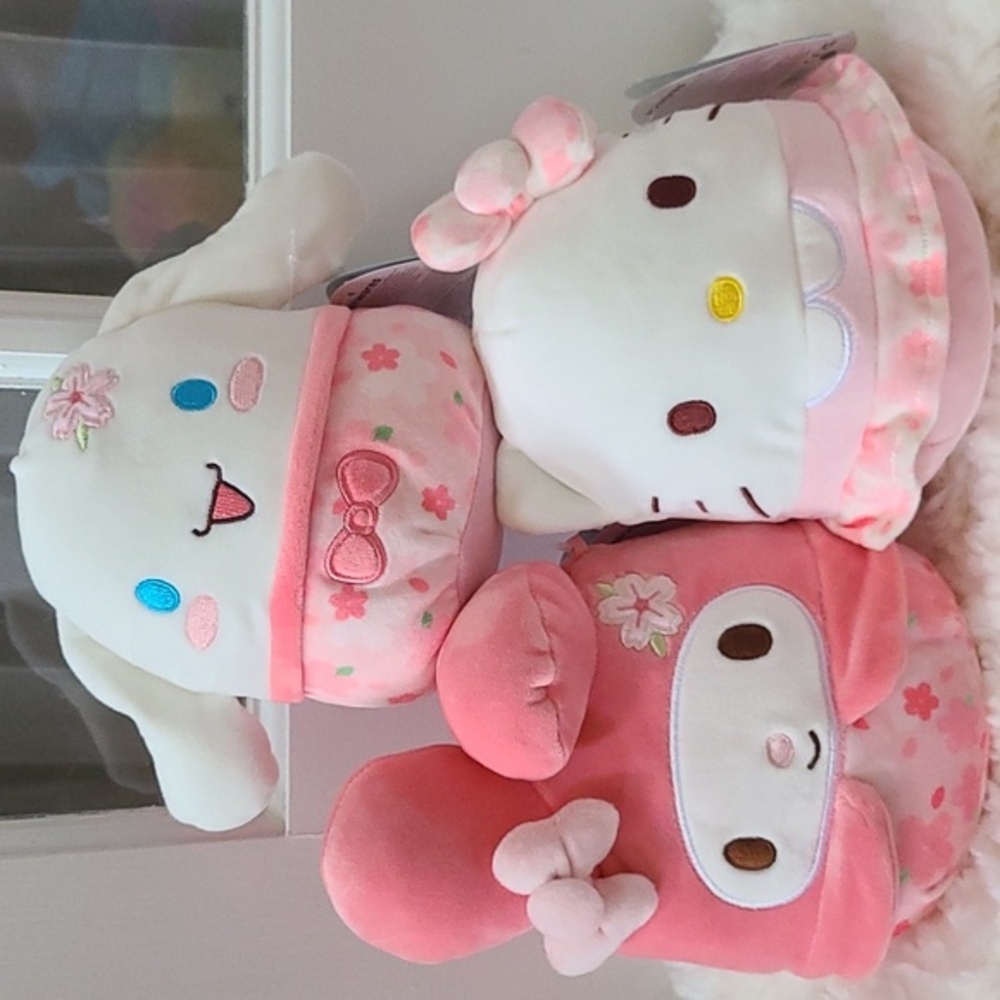 Hello Kitty Sakura Set 🌸